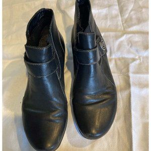 Remonte Dorndorf black booties, size 38